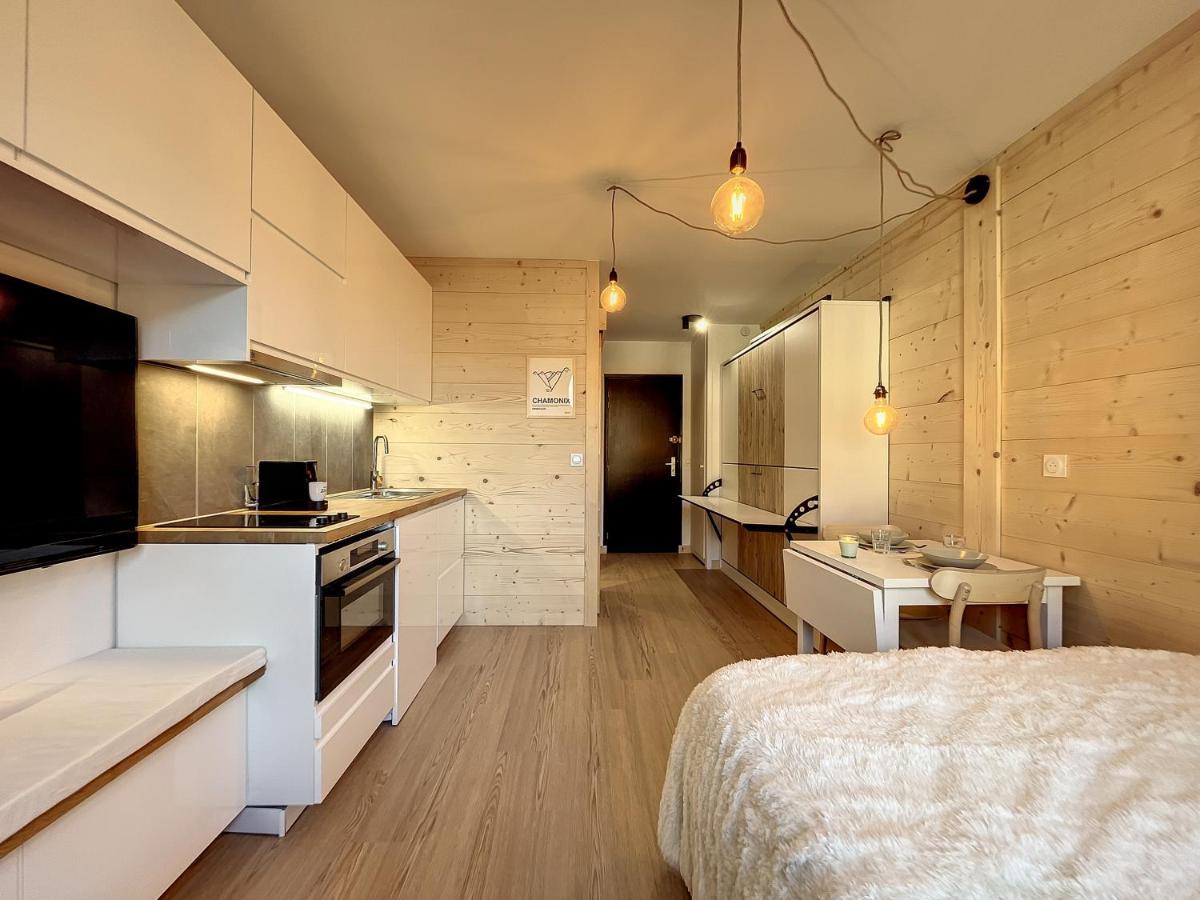 Superbe Studio Refait A Neuf Et Tout Equipe Avec Parking Chamonix Mont Blanc Exterior foto